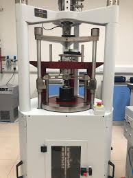 حقّق المركز الوطني للقياس والمعايرة بالهيئة السعودية للمواصفات والمقاييس والجودة إنجازاً علمياً سعودياً هو الأول من نوعه على مستوى المملكة والدول الخليجية والعربية في مجال مترولوجيا الغاز، حيث تمكّن المركز من نشر. Ø§Ù„Ø¹Ù„ÙˆÙ… Ø§Ù„ÙÙŠØ²ÙŠØ§Ø¦ÙŠØ© Ø§Ù„Ù…Ø±ÙƒØ² Ø§Ù„ÙˆØ·Ù†ÙŠ Ù„Ù„Ù‚ÙŠØ§Ø³ ÙˆØ§Ù„Ù…Ø¹Ø§ÙŠØ±Ø©