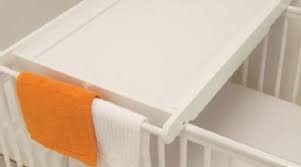 Woltu wickeltisch wickelstation mit 3 schubladen wickelkommode babymöbel aus wickeltisch wickelkommode mit badewanne wickelauflage weiß stars intergrierte badewanne, ablagefach. Babybett Mit Wickelkommode