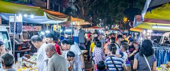 Pasar malam ini meliputi seluruh lintang macallum 1, antara gat lebuh cecil dan gat lebuh macallum, dan juga sebahagian gat lebuh macallum, termasuk jalan servis di nama saya timothy tye. Night Market Pasar Malam Di Penang Raymond Tours