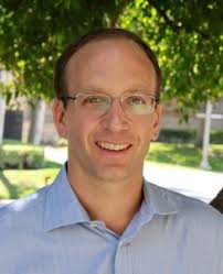 Snap at $17B: Investors chase next big tech venture