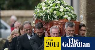 Actress lynda bellingham has died aged 66, after suffering from colon cancer. Lynda Bellingham Funeral A Day Of Sadness And Celebration To Say Goodbye Television The Guardian