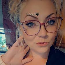 We were given these but they're too old to use safely. Still in good  condition (I think. Im no mechanic.). No rim. Just tires. You pick up. Im  tired of looking at