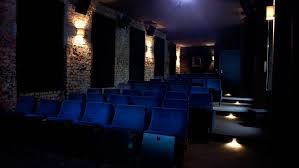 Poświęć chwilę, aby zostać członkiem społeczności cinema city. Cinema Il Kino Berlin