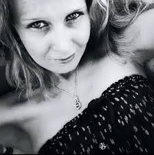 Petra Miller's Instagram, Twitter & Facebook