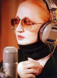 Buon Compleanno Mina 75 Anni In 75 Scatti Cantanti Cantanti Famosi Musica