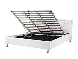 Vuoi un letto contenitore matrimoniale sommier in legno imbottito, su misura, di alta qualità e che duri nel letto contenitore matrimoniale senza struttura letto matrimoniale in vendita in arredamento e casalinghi: Letto Matrimoniale Con Contenitore In Pelle Sintetica Bianca 160x200cm Metz Beliani It