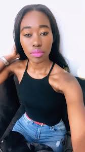 Winnie Michaels's Instagram, Twitter & Facebook