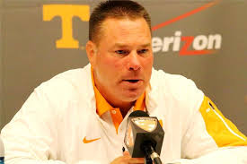 Vols Pushing Freshman QBs Toward Preparedness