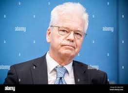 Michael bernard hi-res stock photography and images