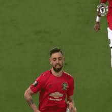 Search, discover and share your favorite bruno fernandes gifs. Bruno Fernandes Gif Brunofernandes Fernandes Discover Share Gifs