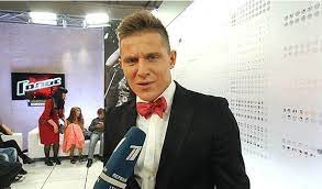 Пиши в телеграмм и спрашивай. Aleks Malinovskij Biografiya Foto Lichnaya Zhizn Pesni Zhena Rost I Ves Slushat Pesni Onlajn 2021