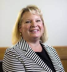 Sandra Mannion's Instagram, Twitter & Facebook