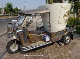 2.058 resultaten voor 'tuk tuk'. Fahrzeugbilder Tuktuk Skylab