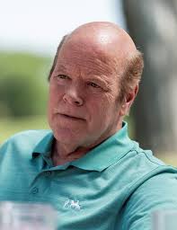 who's arguably more racist? : r/okbuddychicanery