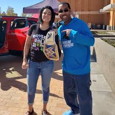 The meet & greet start off by introducing the employee to their local environment office mates, cubicle neighbors etc. More Of Bayley At The Meet And Greet In Texas Today Follow Smilingforbayley For More Finnbalor Wwe Bayley Charlotteflair