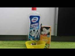 Ich mache immer einen halben teelöffel natron bei 100g rein. Schleim Ohne Kleber Ohne Natron Youtube