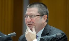 Coalition disbands advisory group