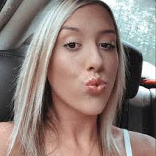 Ansley Young (ansleygraceee)