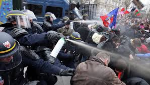 Возле Министерства образования сломали ворота. Переговоры продолжаются - Цензор.НЕТ 4731