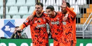 Мяч забил мартин касерес (фиорентина). Lyn4fprnljumbm