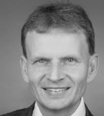 Modular waveguide filter platform for educational and prototyping purposes 