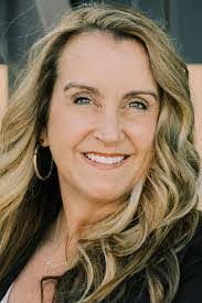 Heather Pulliam's Instagram, Twitter & Facebook