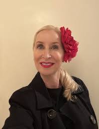 Layla Berlanga's Instagram, Twitter & Facebook