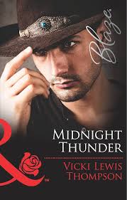 Amazon.com: Midnight Thunder (Thunder Mountain Brotherhood, Book 1) (Mills  & Boon Blaze) eBook : Thompson, Vicki Lewis: Kindle Store