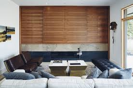 Je nach beschaffenheit deines wohnzimmers ist diese aus rigips oder holz könntest du eine wandverdickung bauen, in die du den fernseher einlässt. Clevere Raumgestaltung Einrichten Fernseher Verstecken