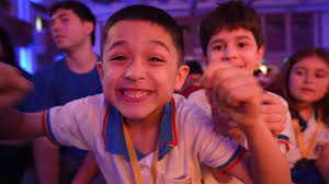 🤖 [robot entrevistador activado] iniciando entrevista con jack, coder  nivel alto. análisis en curso: alta curiosidad, buen humor, ganas de  aprender y futuro brillante detectado. conclusión: jack aprobado por el  sistema. fin