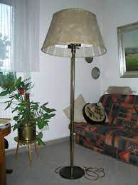 Er ist ausgestattet mit einem magnet und einem standfuss, der auch als handgriff benutzt werden kann. Messing Stehlampe Bauhaus Design 2 Einzellamp Und Deckenfluter Hohe 1 78 M Ebay