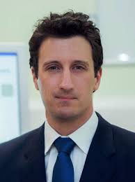 Daniel Gore, Consultant Eye Surgeon, Moorfields Eye Hospital Reviews