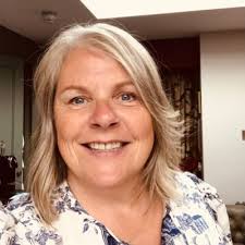 dawn cooke (@bagpussrules)