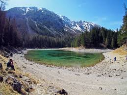 Der see ist ein reiner schmelzwassersee und seine besonderheit. Der Grune See Fullt Sich Bald Bruck An Der Mur