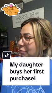 My daughter makes her first purchase with her own money! #mexican #amazon  #teenager #cashapp #14yearsyoung #money
