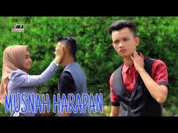 Download lagu adi bugak ibu (4.48mb) dan streaming kumpulan lagu adi bugak ibu (4.48mb) mp3 terbaru di metrolagu dan nikmati, video klip adi bugak untuk melihat detail lagu adi bugak ibu klik salah satu judul yang cocok, kemudian untuk link download adi bugak ibu ada di halaman berikutnya. Download Lagu Aceh Terbaru Adi Bugak Mp3 Dan Mp4 Terlengkap Gratis