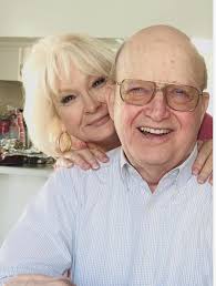 Engagement Announcement of Linda Dale Duncan and Larry Gillihan