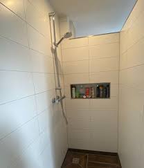 Weitere ideen zu badezimmer nischen, gartendusche, aussenbad. Duschablage Unser Ablagefach In Der Gemauerten Dusche