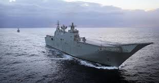 Hmas Canberra L02 Is The First Of Two Canberra Class Landing Helicopter Dock Lhd Ships Constructed For Th Royal Australian Navy Navy Carriers Navy Military