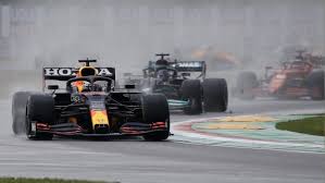 Verstappen reigns over hectic imola gp. Gp Imola 2021 Verstappen Wins Rainy Emilia Romagna Gp As Hamilton Recovers To Second Marca