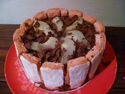 Epingle Sur Charlotte Poire Chocolat Aux Biscuits Roses De Reims Fossier