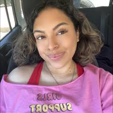 ISO a cat groomer, someone who can help with matting as well. thank you