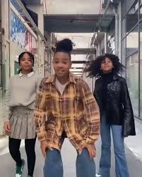 Get up offa that thing and dance til you feel better 💃🏿🕺🏿 //