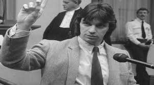 Willem holleeder krijgt in 1983 landelijke bekendheid als één van de heineken ontvoerders. Willem Holleeder Als Ik Namelijk Een Onnatuurlijk Dood Sterf Dan Heeft Mevrouw Ficq Daartoe Geleid Boevennieuws Pro