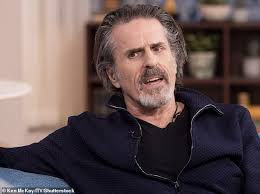 Happy Valley fans left in shock over villain Tommy Lee Royce's epic  showdown with Catherine Cawood