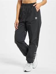 Herren sporthose mit seitlich applizierten streifen. Schnappchen Schlechter Werden Taube Original Adidas Jogginghose Wurstchen Schattiert Portrat