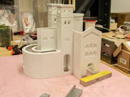 🏎🔥🔥 für die rennstrecke werden 20 filigrane flitzer handgefertigt. Monaco Die Provence Miniatur Wunderland Hamburg