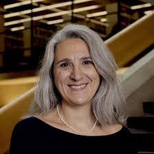 Michelle Macneil's Instagram, Twitter & Facebook