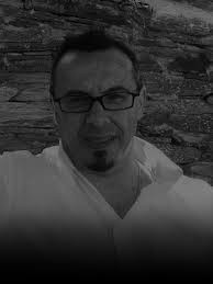 Nota de Pesar É com profundo pesar que recebemos a notícia do falecimento  repentino do nosso antigo Dirigente e Diretor Desportivo de futebol, Mário  Rasteiro. Uma figura marcante, dedicada e apaixonada pelo