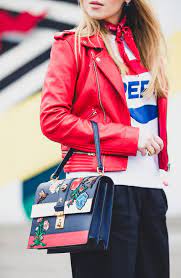 La Murals Graffiti Walls Maje Leather Jacket How To Wear Logo T Shirt Alaia Sandals Pepsi T Shirt Gucci Maje Leather Jacket Leather Jacket Red Leather Jacket